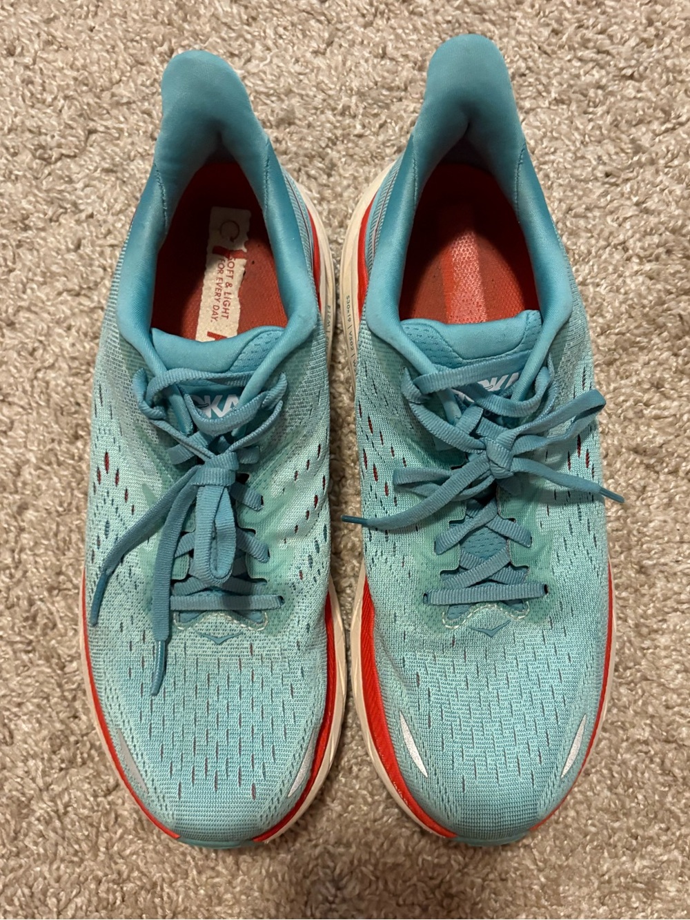 Hoka One One Clifton 8